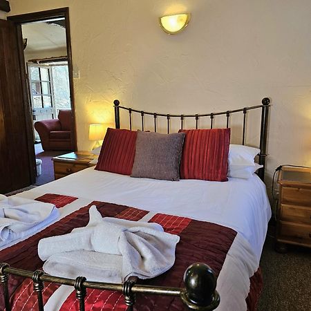 Simonsbath House Hotel Room photo
